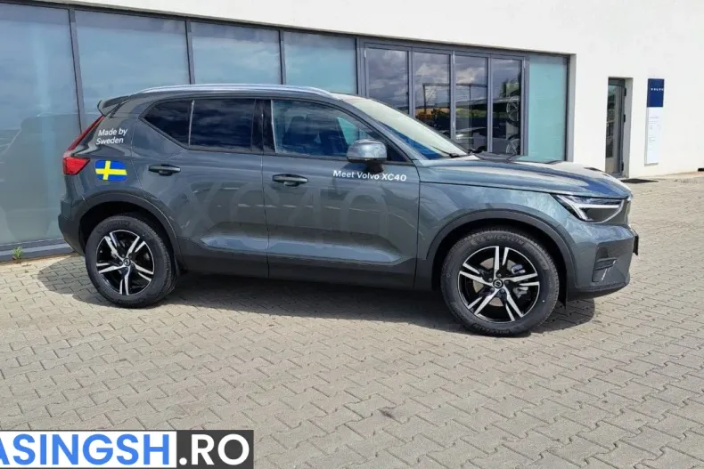 Volvo XC40 din 2025 cu 1 km - oferta VOL222750 - foto 2
