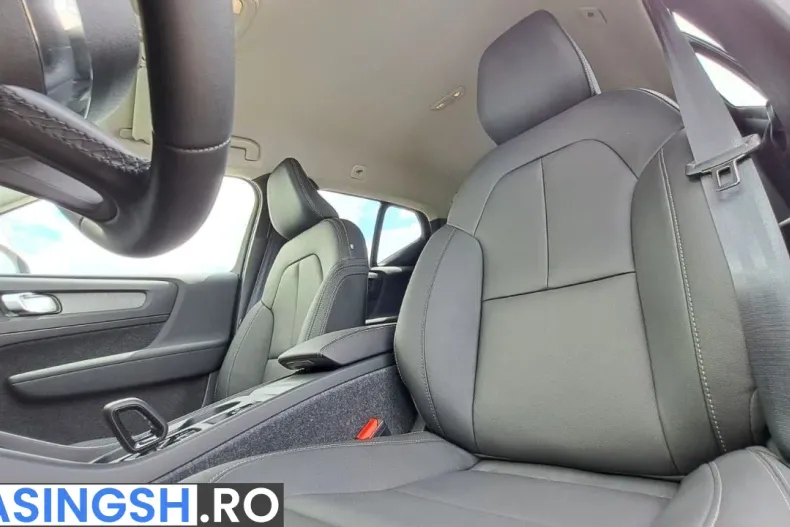 Volvo XC40 din 2025 cu 1 km - oferta VOL222750 - foto 13