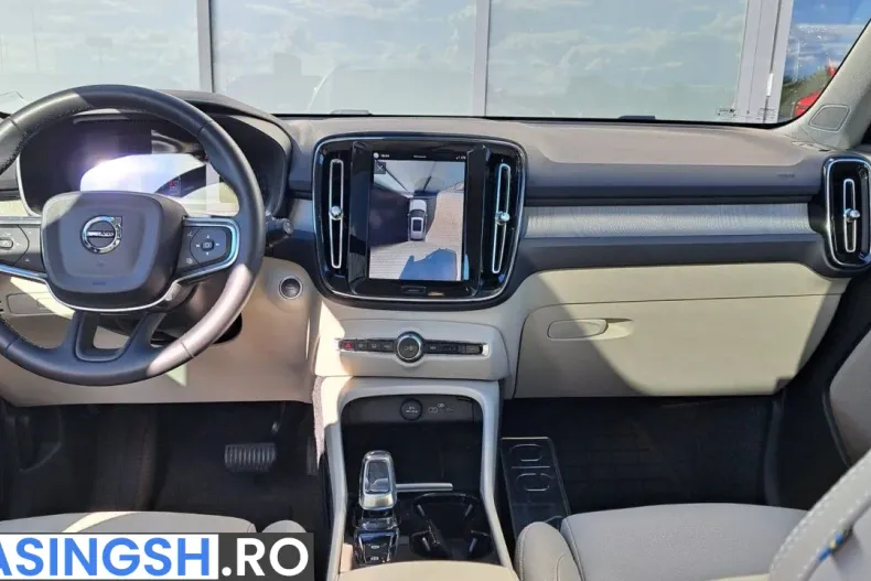 Volvo XC40 din 2024 cu 32.213 km - oferta VOL222752 - foto 5