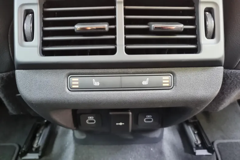 Land Rover Range Rover Evoque din 2024 cu 4.700 km - oferta LAN222754 - foto 22