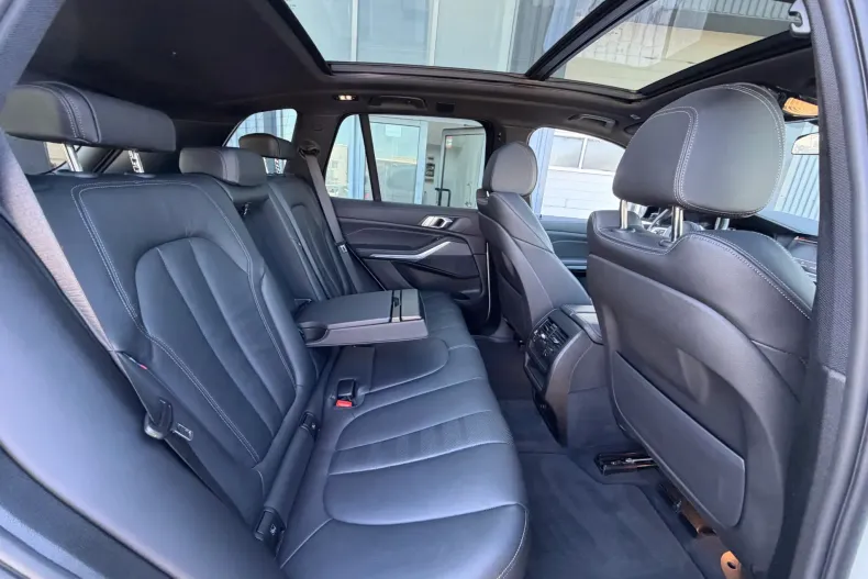 BMW X5 (Seria X) din 2021 cu 111.471 km - oferta BMW222755 - foto 7