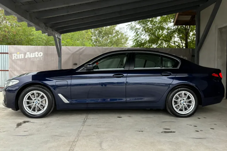 BMW 520e (Seria 5) din 2021 cu 145.900 km - oferta BMW222765 - foto 8