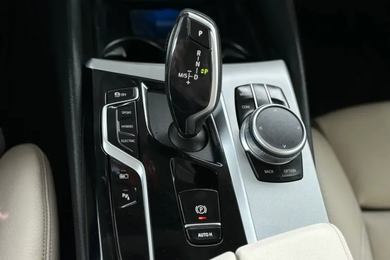 BMW 520e (Seria 5) din 2021 cu 145.900 km - oferta BMW222765 - foto 20