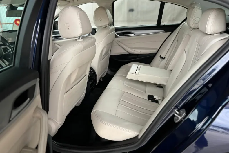 BMW 520e (Seria 5) din 2021 cu 145.900 km - oferta BMW222765 - foto 34