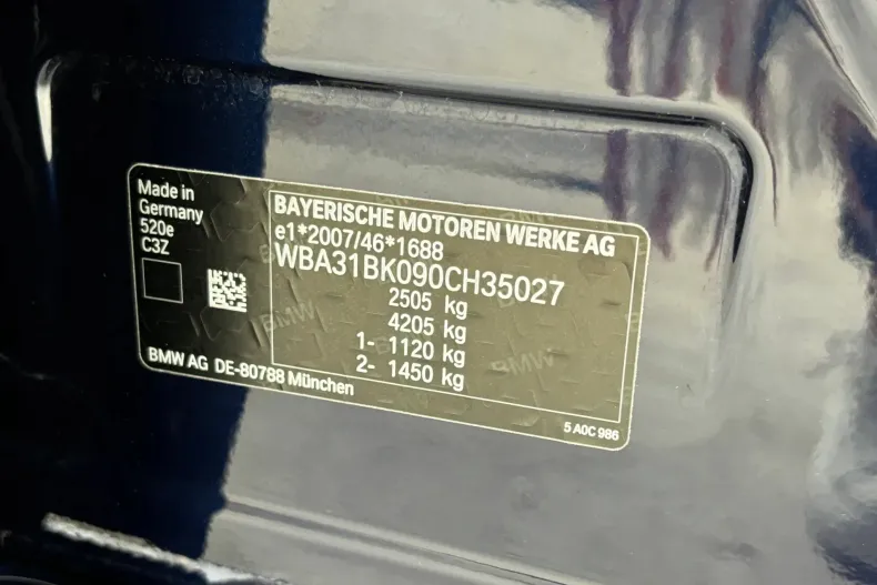 BMW 520e (Seria 5) din 2021 cu 145.900 km - oferta BMW222765 - foto 40