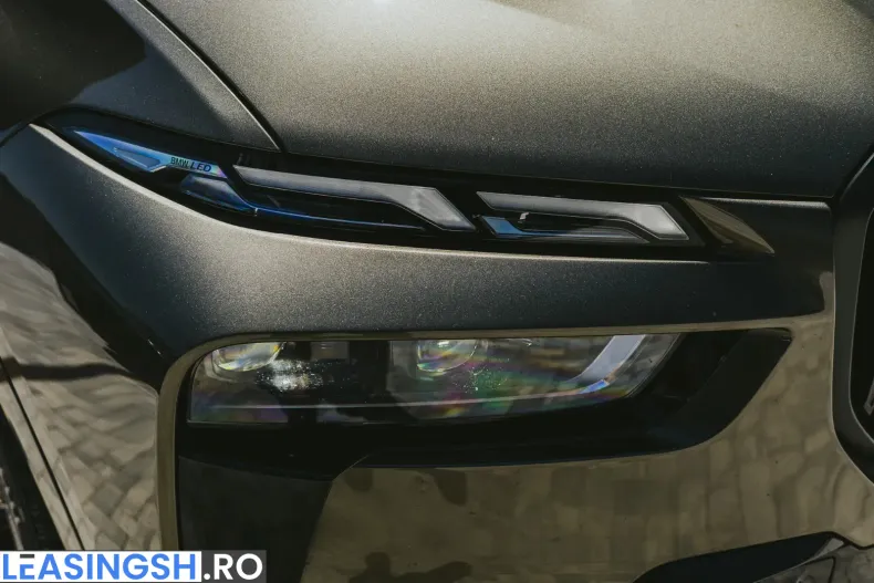 BMW X7 (Seria X) din 2023 cu 58.263 km - oferta BMW222775 - foto 4