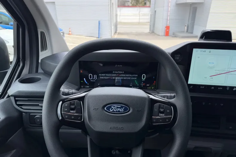 Ford Transit Custom din 2026 cu 1 km - oferta FOR222782 - foto 3