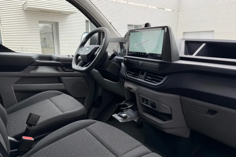 Ford Transit Custom din 2026 cu 1 km - oferta FOR222782 - foto 8