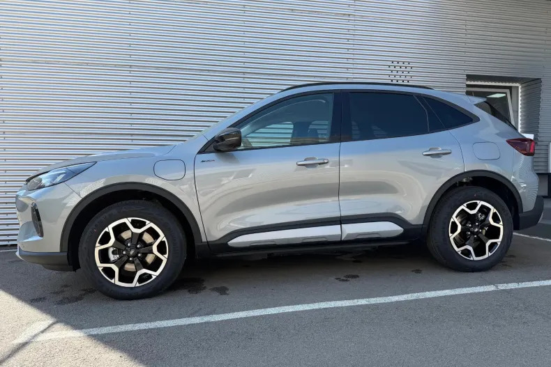 Ford Kuga din 2026 cu 1 km - oferta FOR222783 - foto 13