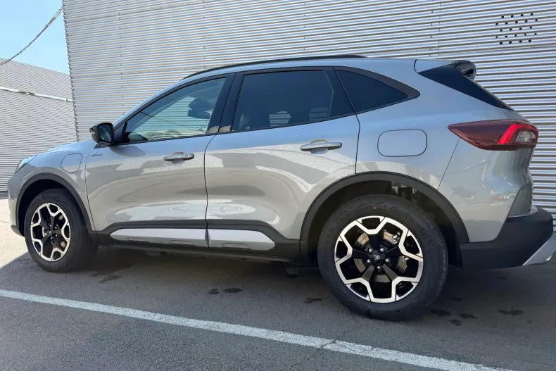 Ford Kuga din 2026 cu 1 km - oferta FOR222783 - foto 24