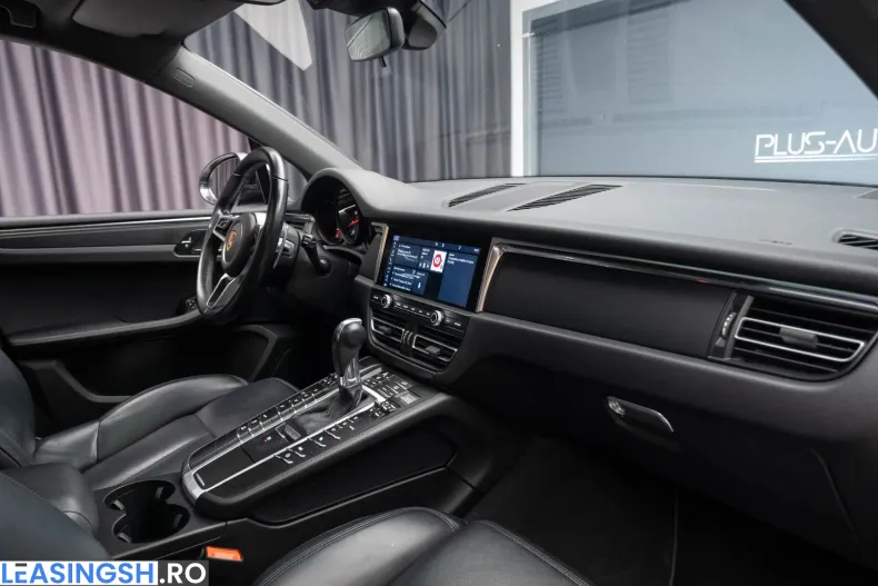 Porsche Macan din 2021 cu 65.912 km - oferta POR222787 - foto 30