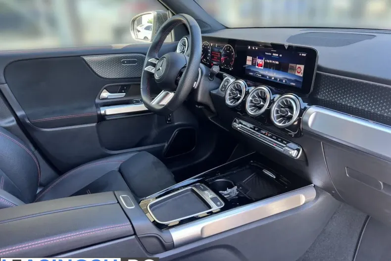 Mercedes-Benz GLB (Clasa GLB) din 2024 cu 23.832 km - oferta MER222801 - foto 13