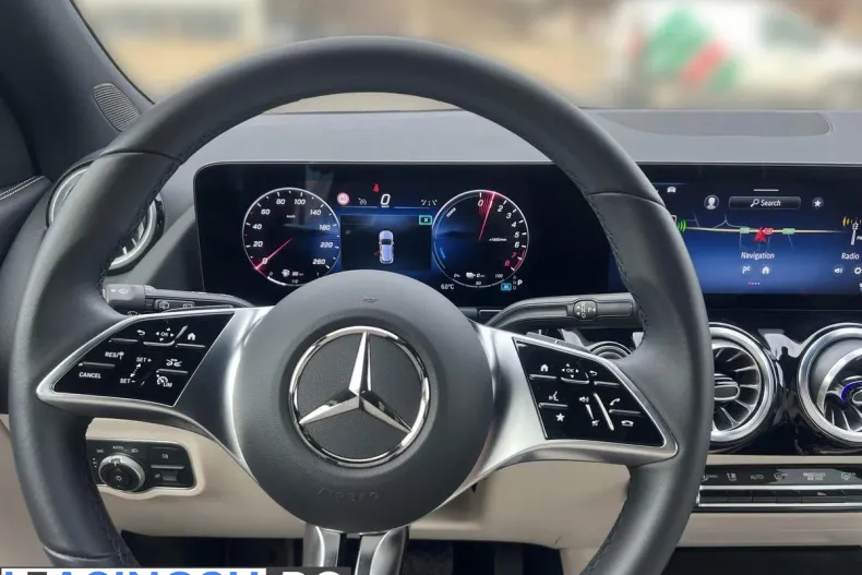 Mercedes-Benz GLA (Clasa GLA) din 2024 cu 1.708 km - oferta MER222802 - foto 12