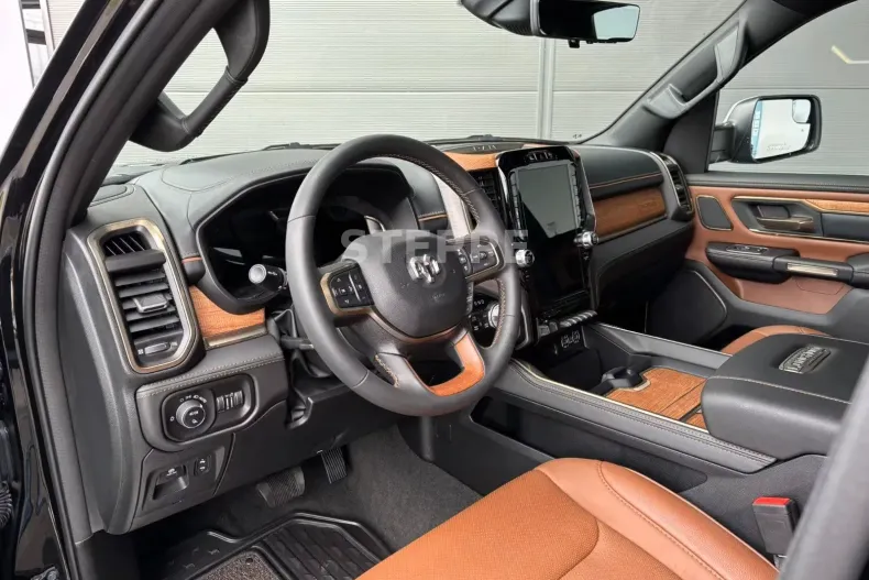 Dodge RAM din 2026 cu 20 km - oferta DOD222817 - foto 2