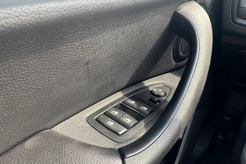 BMW X1 (Seria X) din 2020 cu 161.000 km - oferta BMW222824 - foto 11