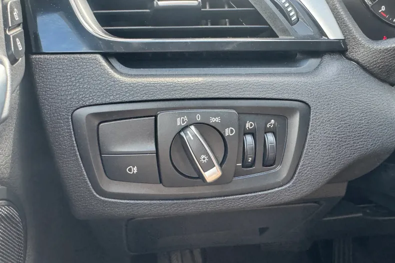 BMW X1 (Seria X) din 2020 cu 161.000 km - oferta BMW222824 - foto 12