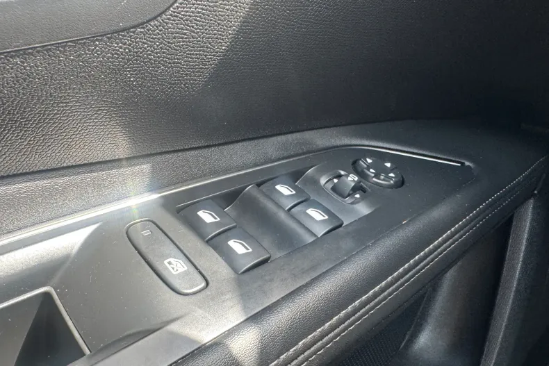 Peugeot 5008 din 2020 cu 126.000 km - oferta PEU222825 - foto 16