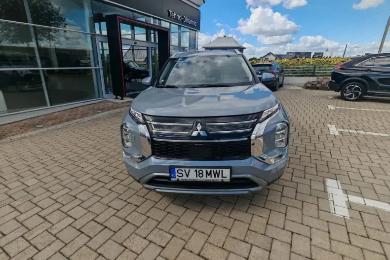 Mitsubishi Outlander din 2025 cu 48 km - oferta MIT222827 - foto 19