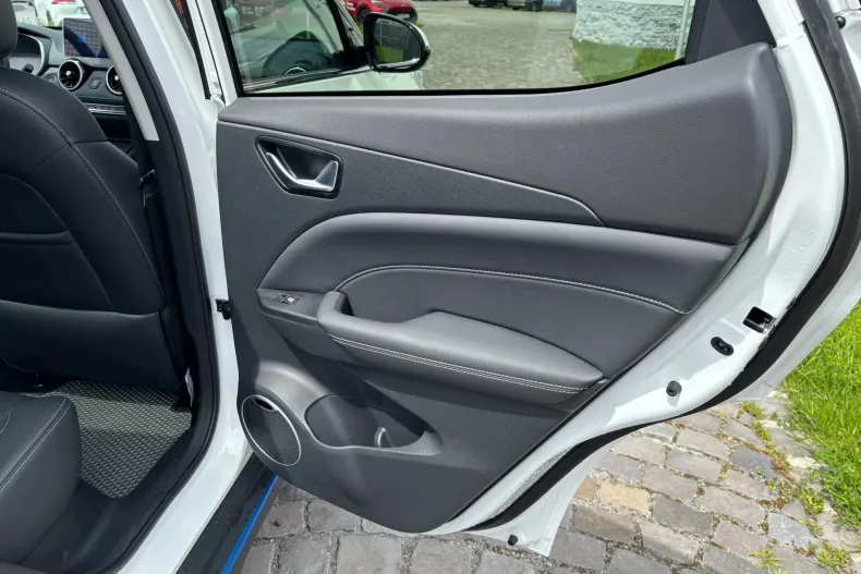 Seres 3 din 2023 cu 19 km - oferta SER222831 - foto 10