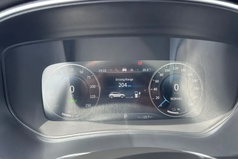 Seres 3 din 2023 cu 19 km - oferta SER222831 - foto 16