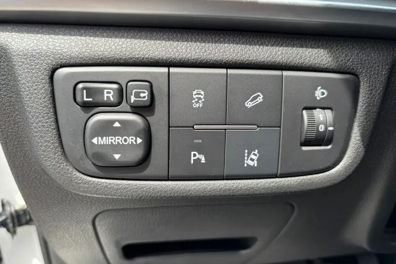 Seres 3 din 2023 cu 19 km - oferta SER222831 - foto 17