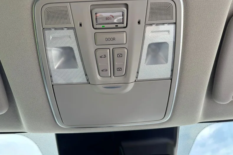 Seres 3 din 2023 cu 19 km - oferta SER222831 - foto 28