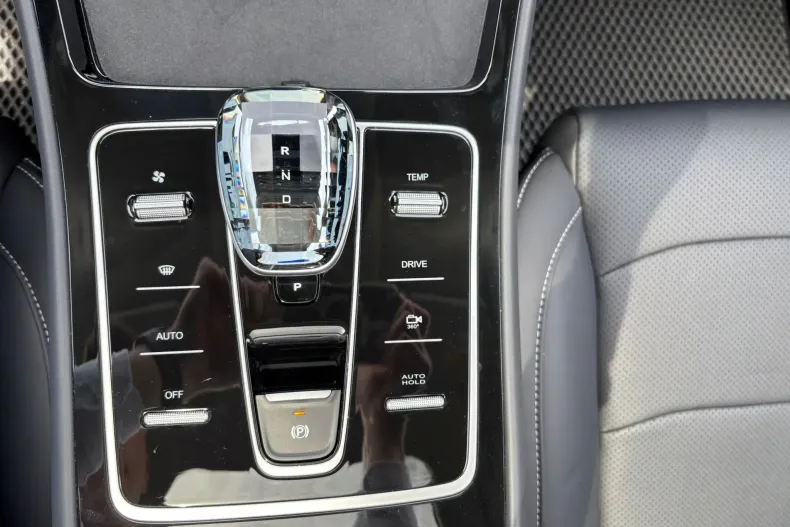 Seres 3 din 2023 cu 19 km - oferta SER222831 - foto 29