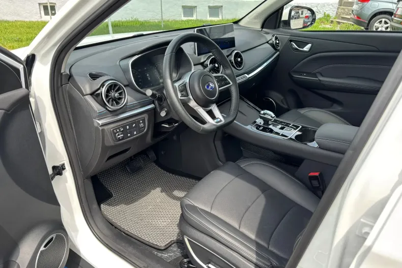 Seres 3 din 2023 cu 19 km - oferta SER222831 - foto 32