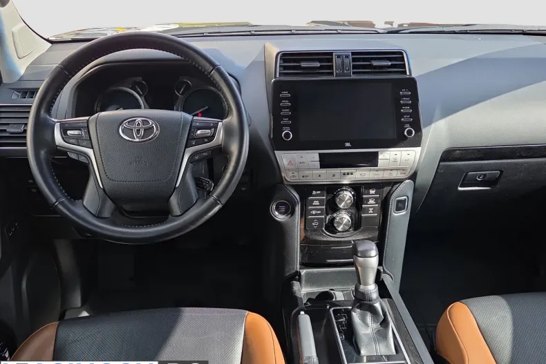 Toyota Land Cruiser din 2023 cu 90.315 km - oferta TOY222832 - foto 13