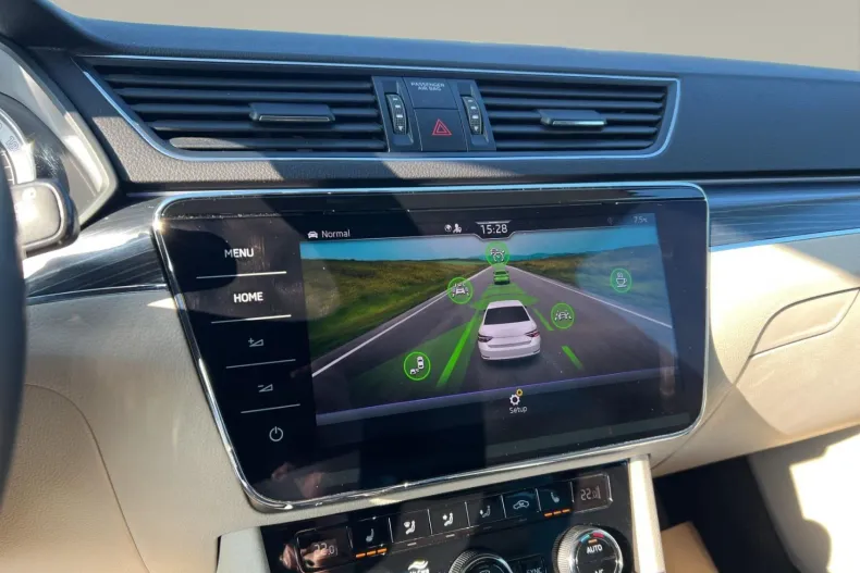 Skoda Superb din 2021 cu 100.700 km - oferta SKO222834 - foto 28