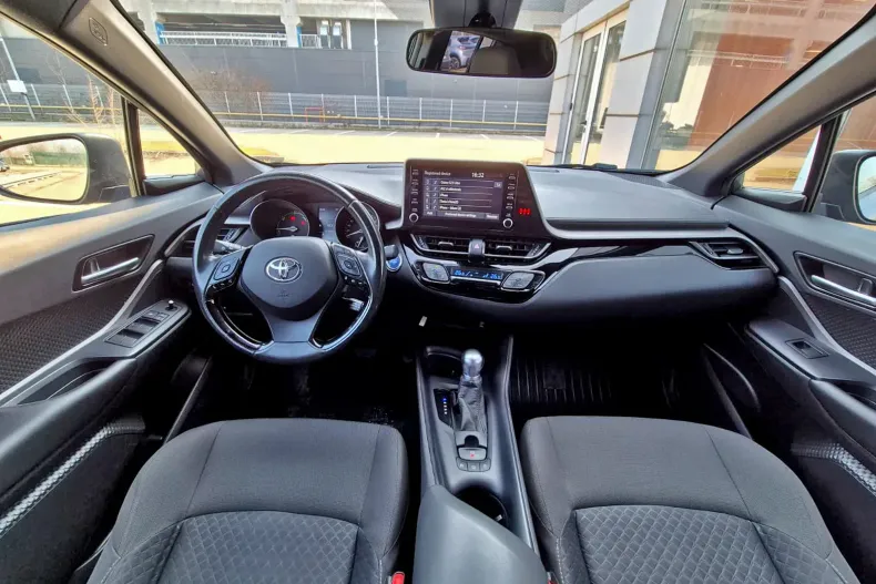 Toyota C-HR din 2020 cu 177.450 km - oferta TOY222836 - foto 19