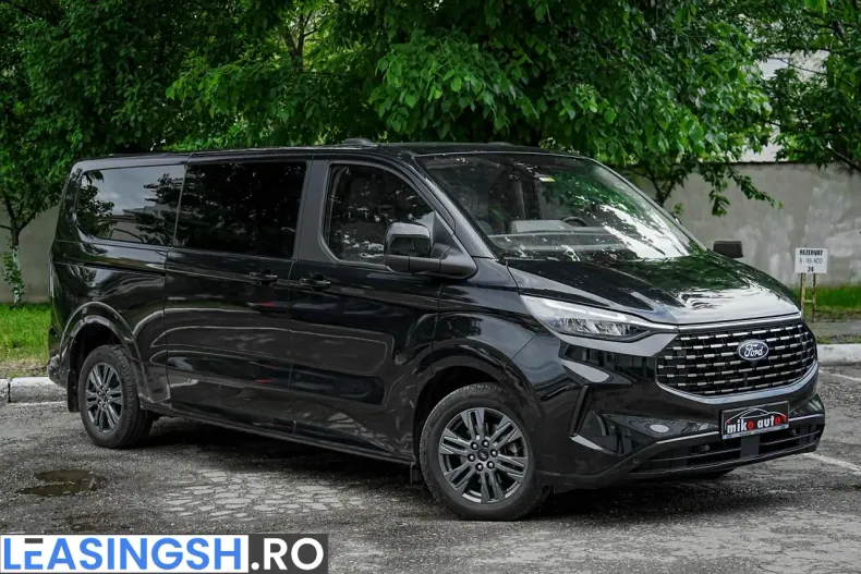Ford Tourneo Custom din 2024 cu 18.400 km - oferta FOR222847 - foto 3