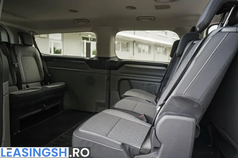Ford Tourneo Custom din 2024 cu 18.400 km - oferta FOR222847 - foto 14