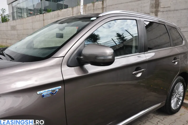 Mitsubishi Outlander din 2020 cu 177.250 km - oferta MIT222849 - foto 13