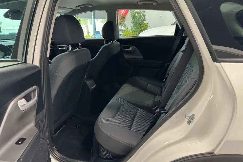 Kia Niro din 2022 cu 71.069 km - oferta KIA222851 - foto 7