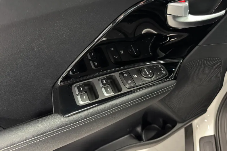 Kia Niro din 2021 cu 128.813 km - oferta KIA222855 - foto 6