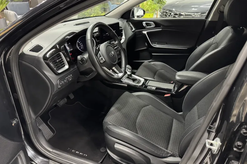 Kia XCeed din 2021 cu 47.000 km - oferta KIA222858 - foto 5