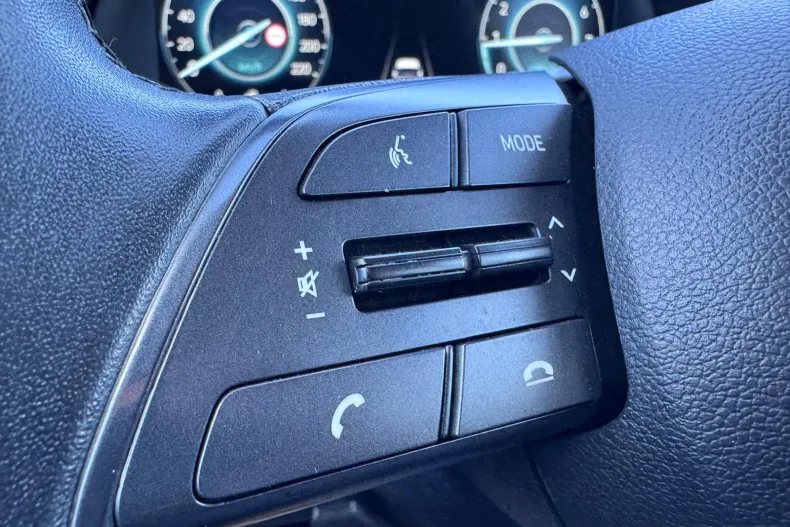 Hyundai i20 din 2023 cu 32.184 km - oferta HYU222863 - foto 29