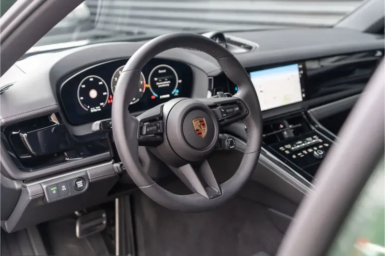 Porsche Panamera din 2024 cu 19.760 km - oferta POR222870 - foto 4