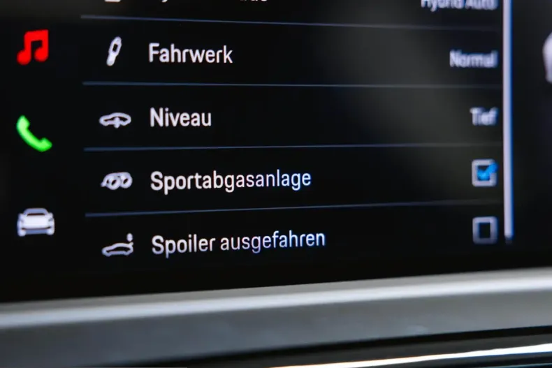 Porsche Panamera din 2024 cu 19.900 km - oferta POR222871 - foto 41