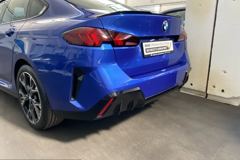BMW 220i (Seria 2) din 2025 cu 16.400 km - oferta BMW222882 - foto 4