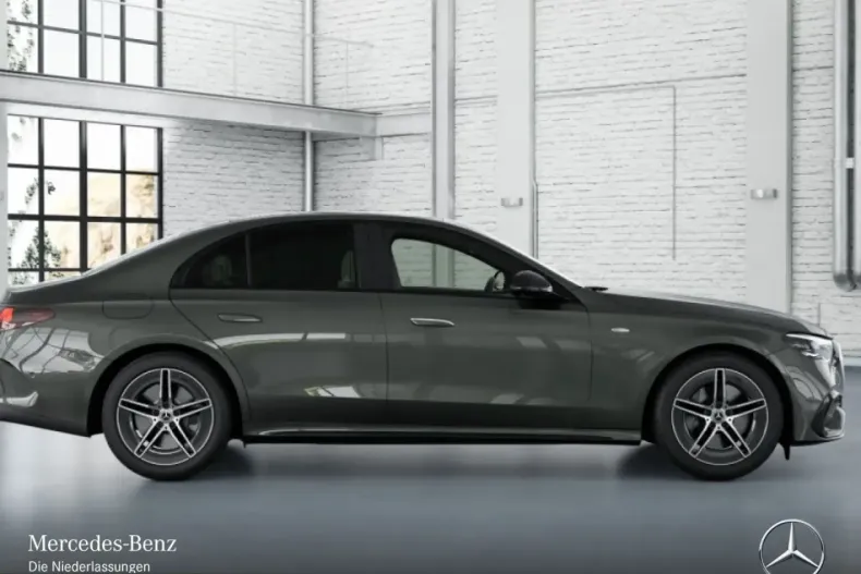 Mercedes-Benz E 300 (Clasa E) din 2025 cu 21.600 km - oferta MER222883 - foto 16