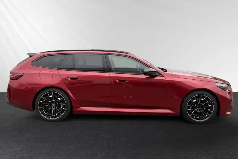 BMW M5 (Seria 5) din 2025 cu 2.358 km - oferta BMW222884 - foto 3
