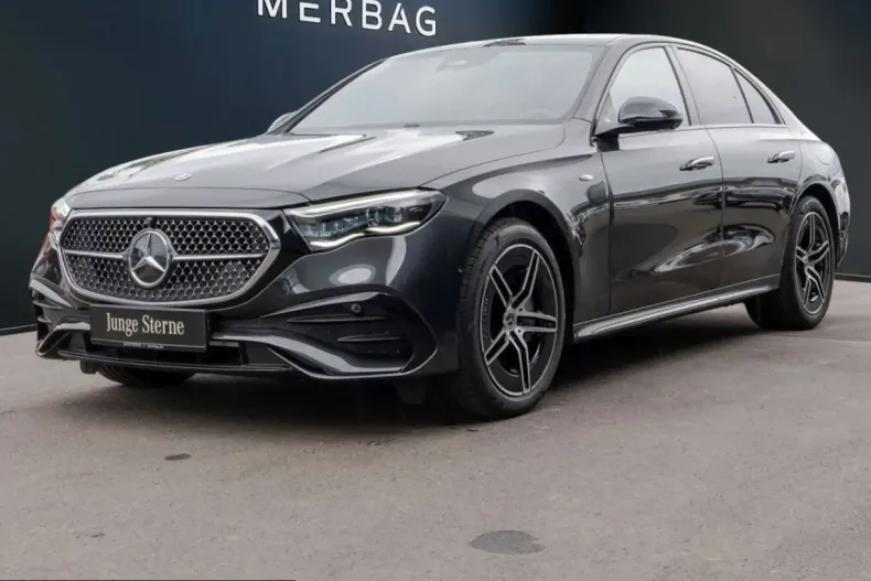 Mercedes-Benz E 400 (Clasa E) din 2025 cu 23.909 km - oferta MER222889 - foto 1