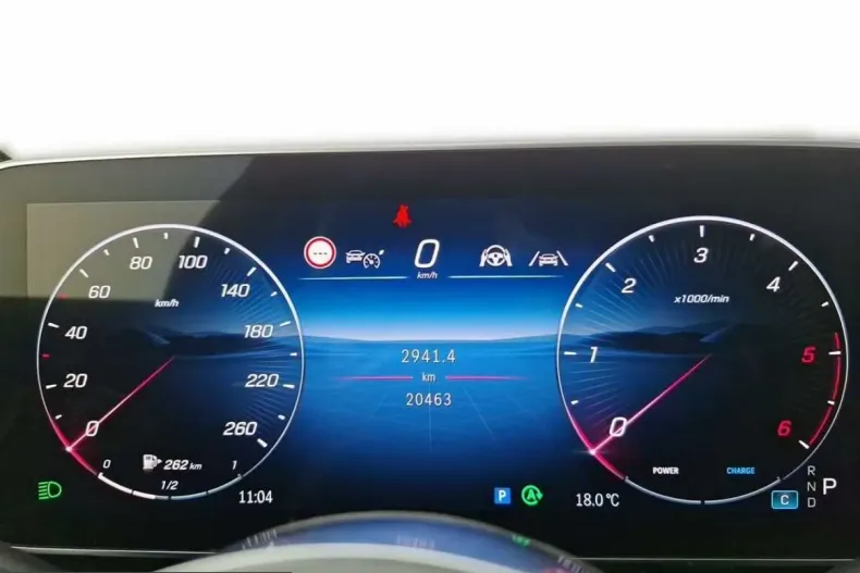 Mercedes-Benz GLC 300 (Clasa GLC) din 2025 cu 20.448 km - oferta MER222898 - foto 4