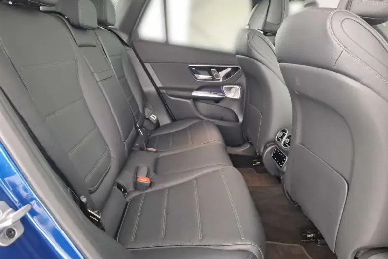 Mercedes-Benz GLC 300 (Clasa GLC) din 2025 cu 20.448 km - oferta MER222898 - foto 19