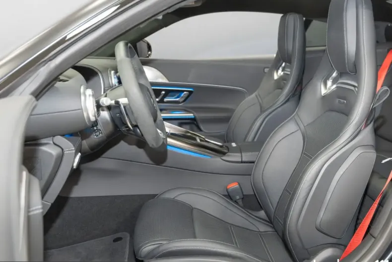 Mercedes-Benz AMG GT (Clasa GT) din 2024 cu 11.204 km - oferta MER222900 - foto 14