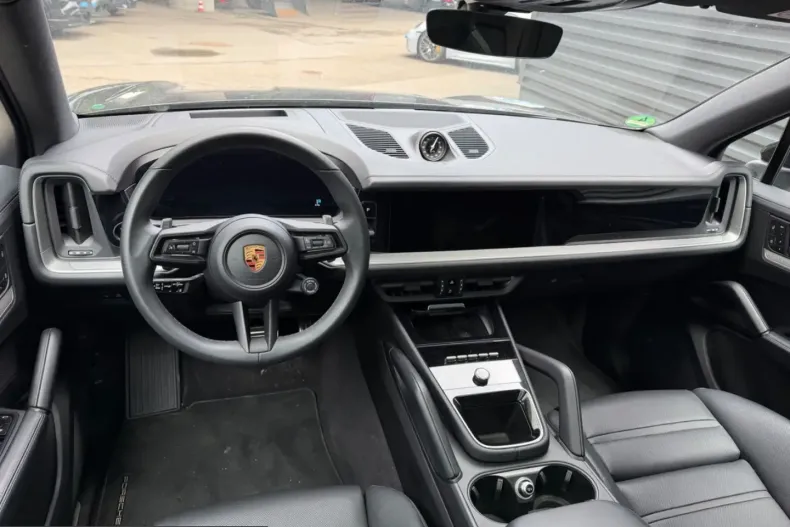 Porsche Cayenne din 2025 cu 54.000 km - oferta POR222901 - foto 7