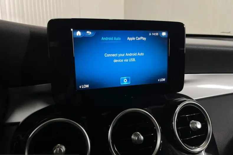 Mercedes-Benz GLC 200 (Clasa GLC) din 2021 cu 37.408 km - oferta MER222904 - foto 15