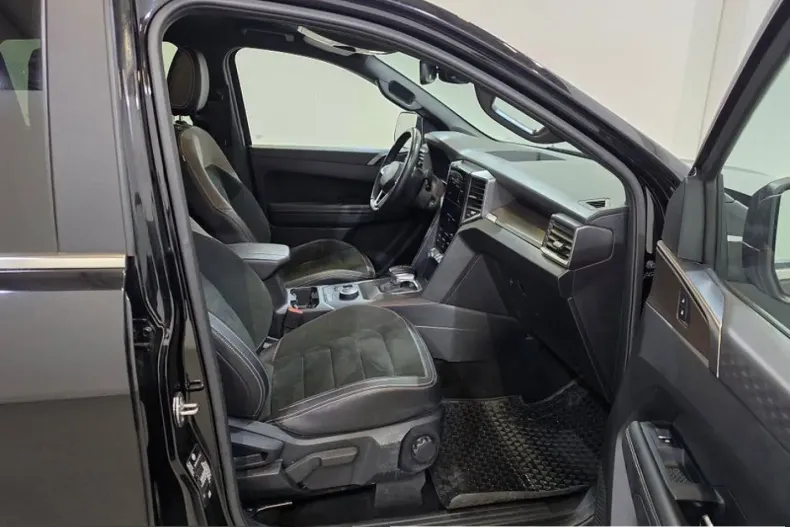 Volkswagen Amarok din 2023 cu 37.138 km - oferta VOL222907 - foto 11